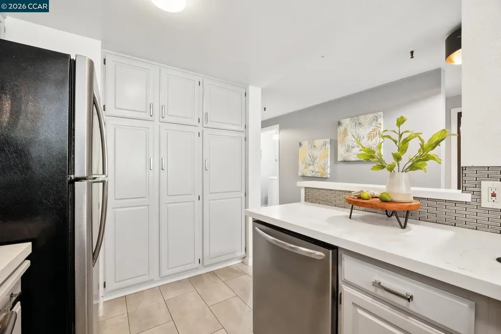 655 Chetwood Street Oakland CA 94610