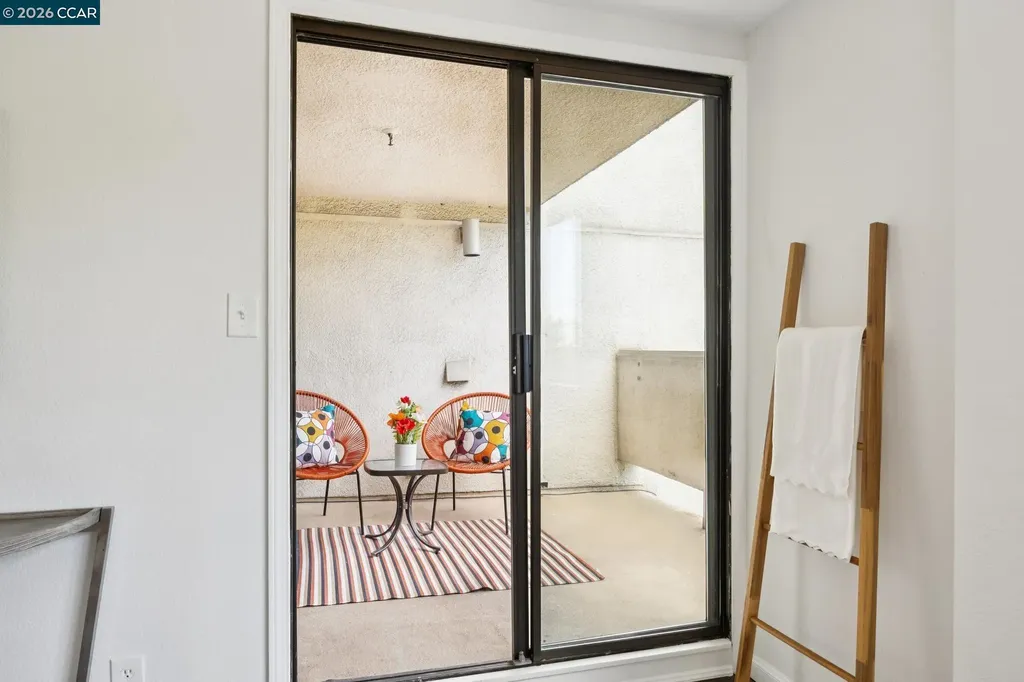 655 Chetwood Street Oakland CA 94610