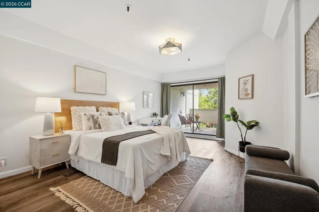 655 Chetwood Street Oakland CA 94610