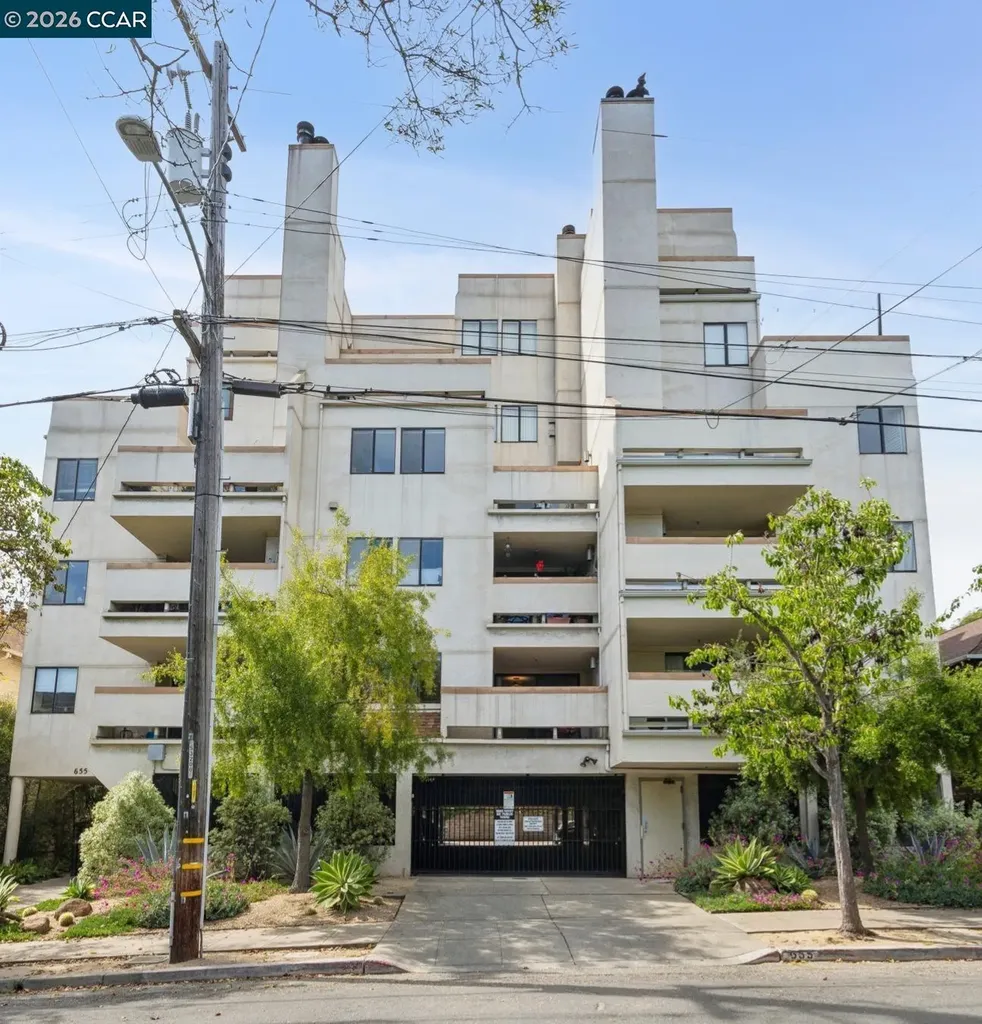 655 Chetwood Street Oakland CA 94610