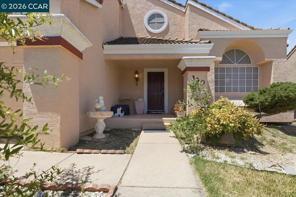330 Bartlett Court Suisun City CA 94585