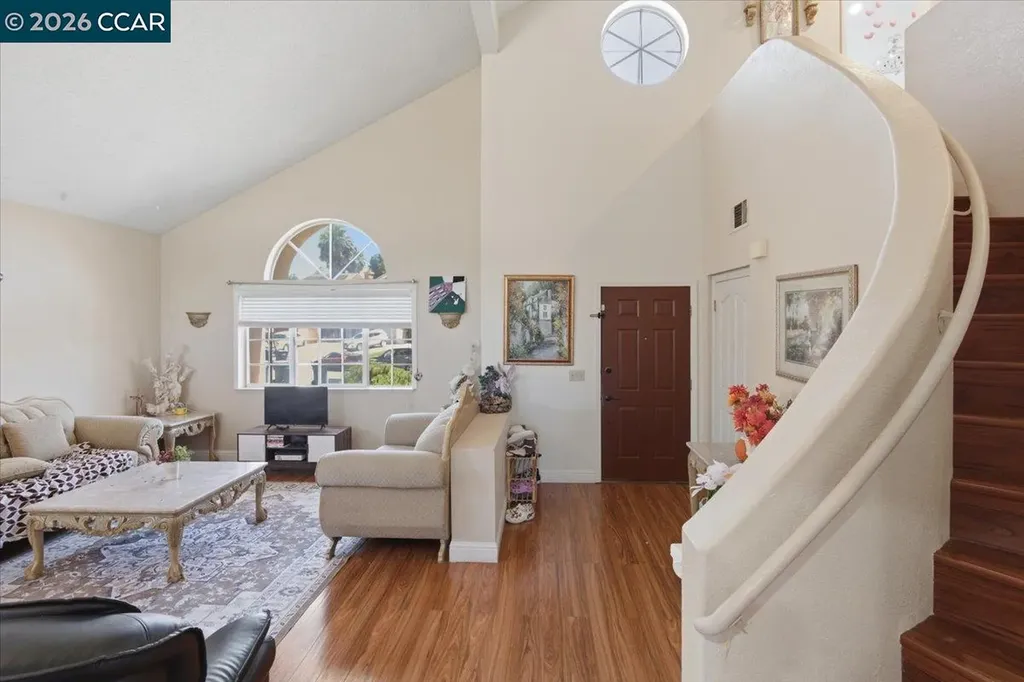 330 Bartlett Court Suisun City CA 94585