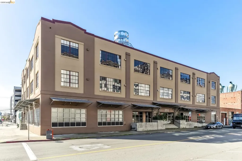 255 3rd Street Oakland CA 94607