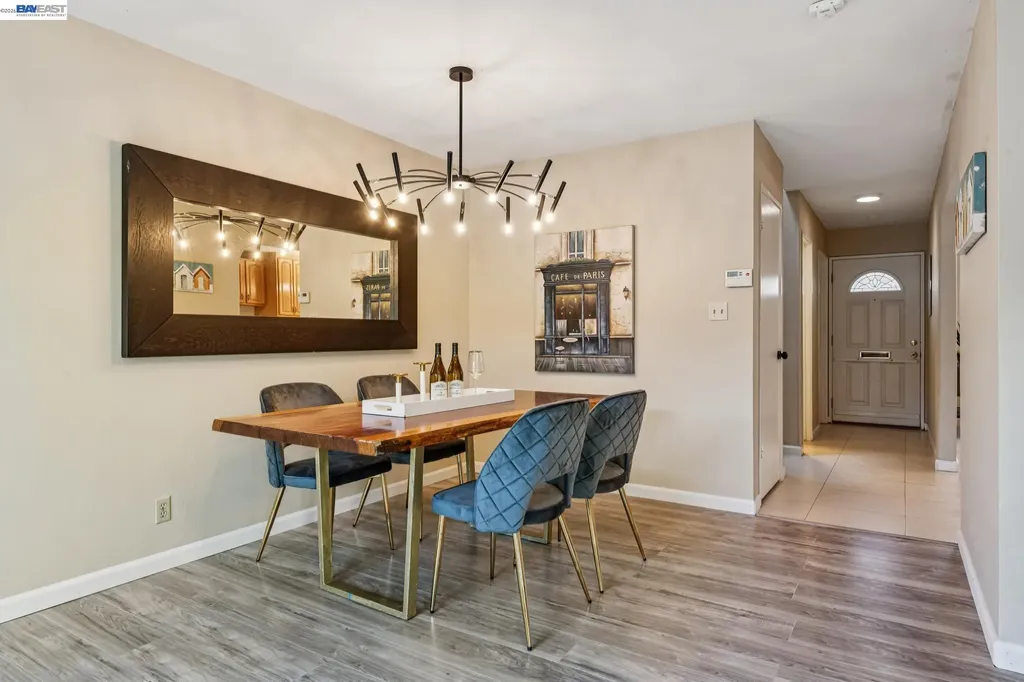 3447 Capella Lane Alameda CA 94502
