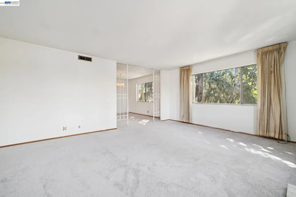 1701 Central Avenue Alameda CA 94501