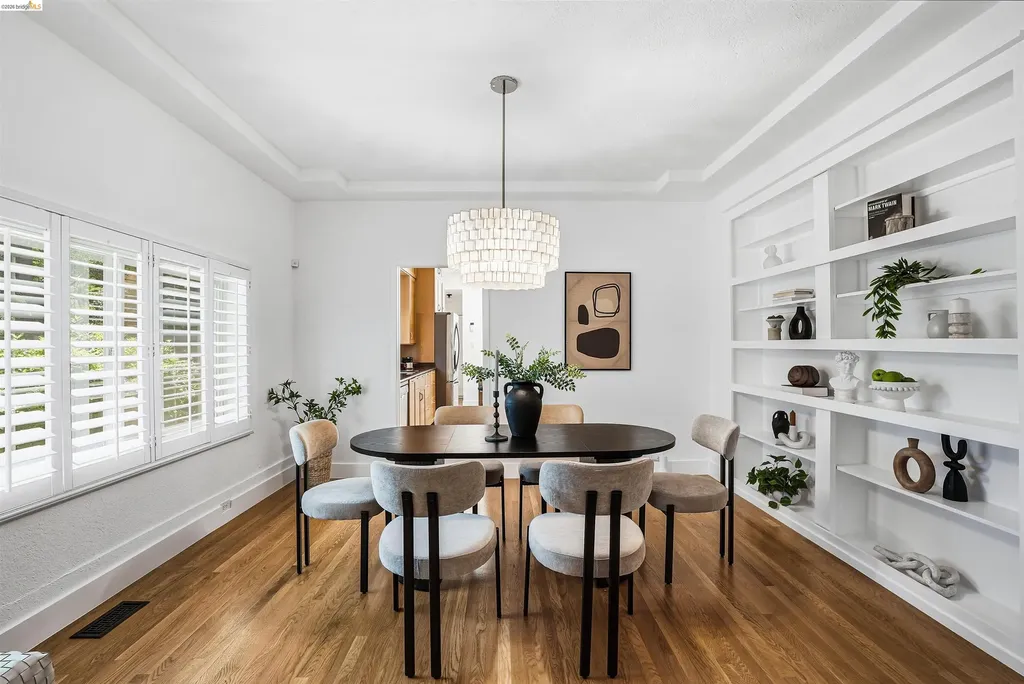 2237 Trafalgar Place Oakland CA 94611