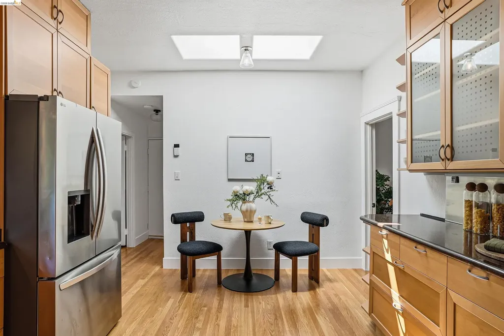 2237 Trafalgar Place Oakland CA 94611