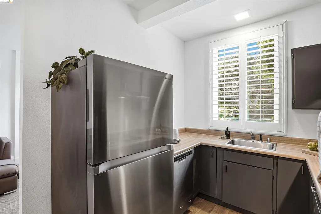 2237 Trafalgar Place Oakland CA 94611