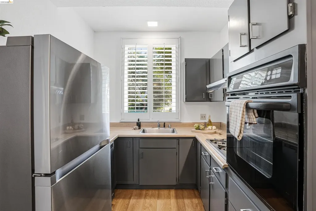 2237 Trafalgar Place Oakland CA 94611