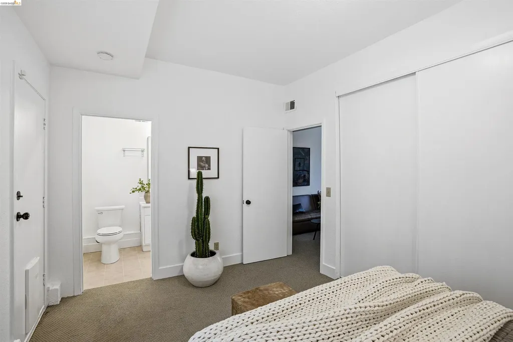 2237 Trafalgar Place Oakland CA 94611