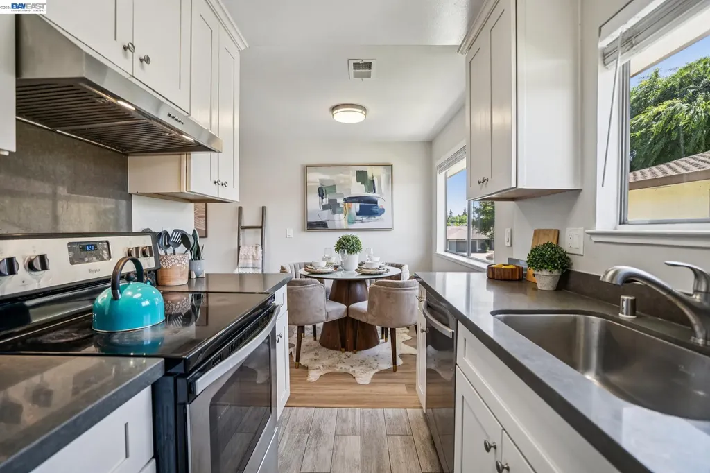 2297 Medallion Drive Union City CA 94587