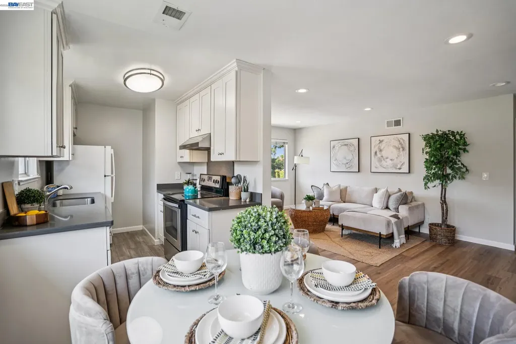 2297 Medallion Drive Union City CA 94587