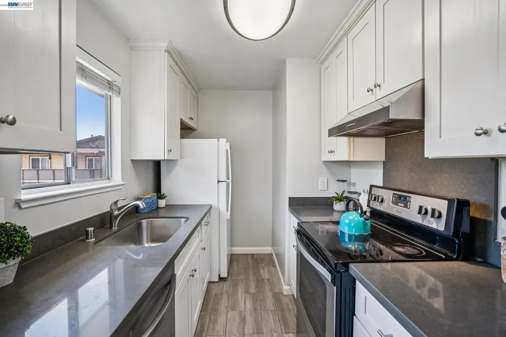 2297 Medallion Drive Union City CA 94587