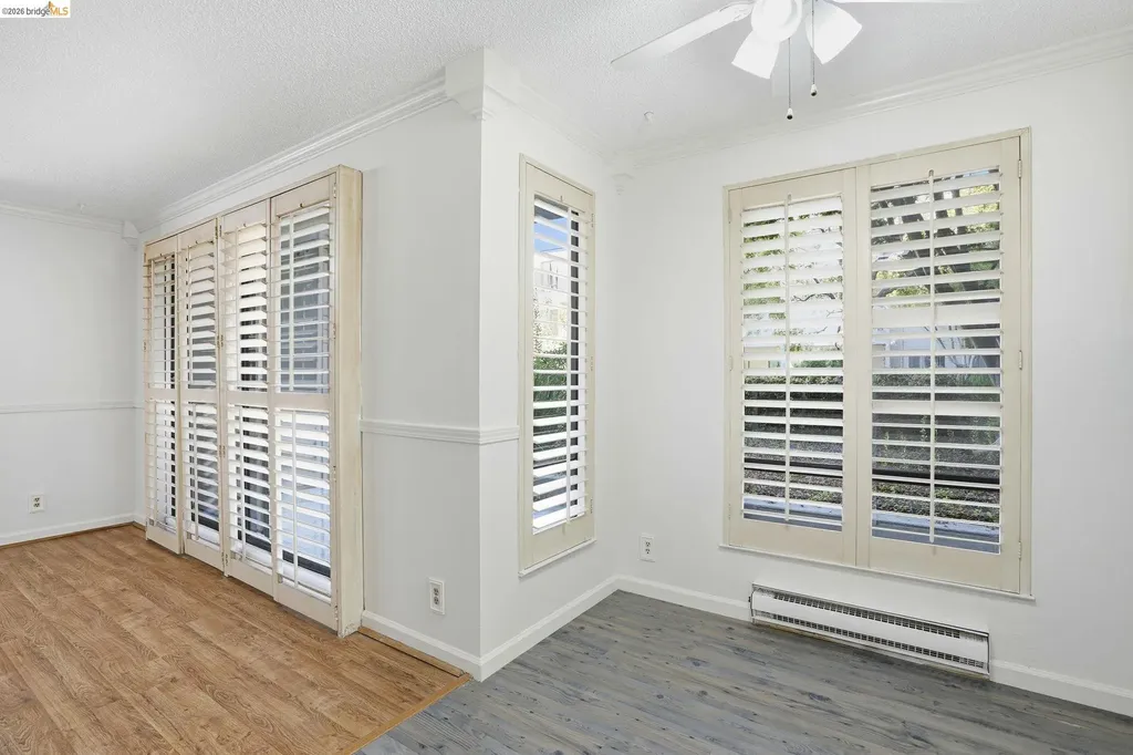2 Admiral Drive Emeryville CA 94608