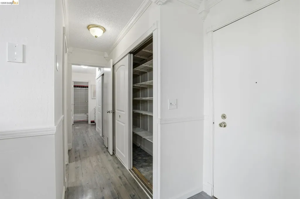 2 Admiral Drive Emeryville CA 94608