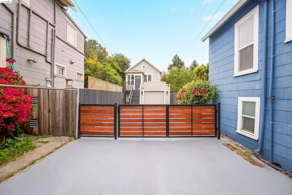 1812 Woolsey Street Berkeley CA 94703