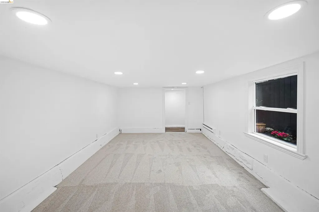 1812 Woolsey Street Berkeley CA 94703