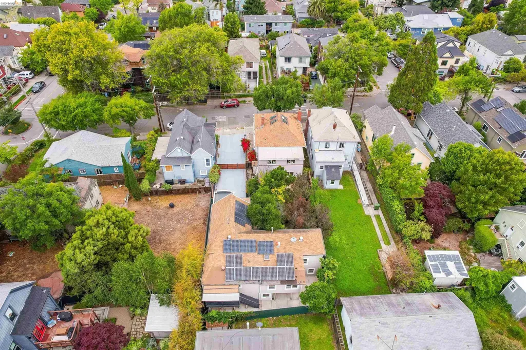 1812 Woolsey Street Berkeley CA 94703