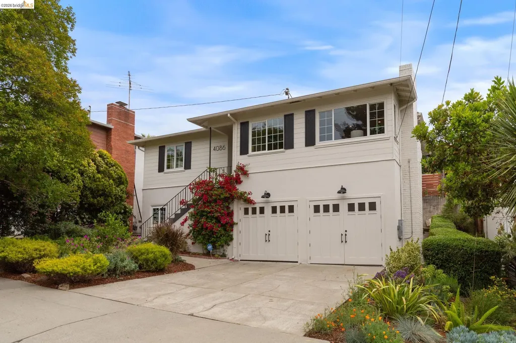 4086 Laguna Avenue Oakland CA 94602