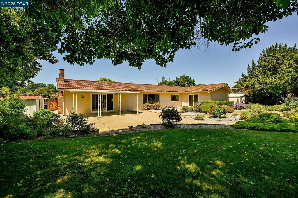 1162 Ridgewood Drive Concord CA 94518