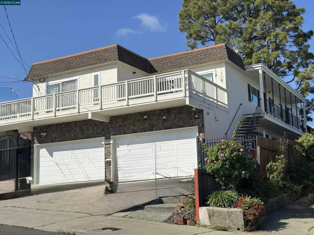 2508 Damuth Street Oakland CA 94602