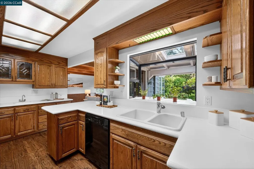 850 Paradise Court Lafayette CA 94549