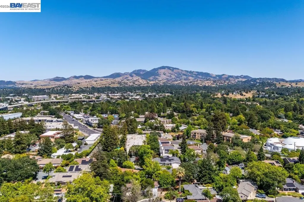 1210 Kendall Court Walnut Creek CA 94595