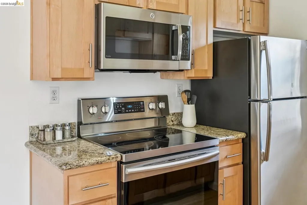 154 Marina Lakes Drive Richmond CA 94804