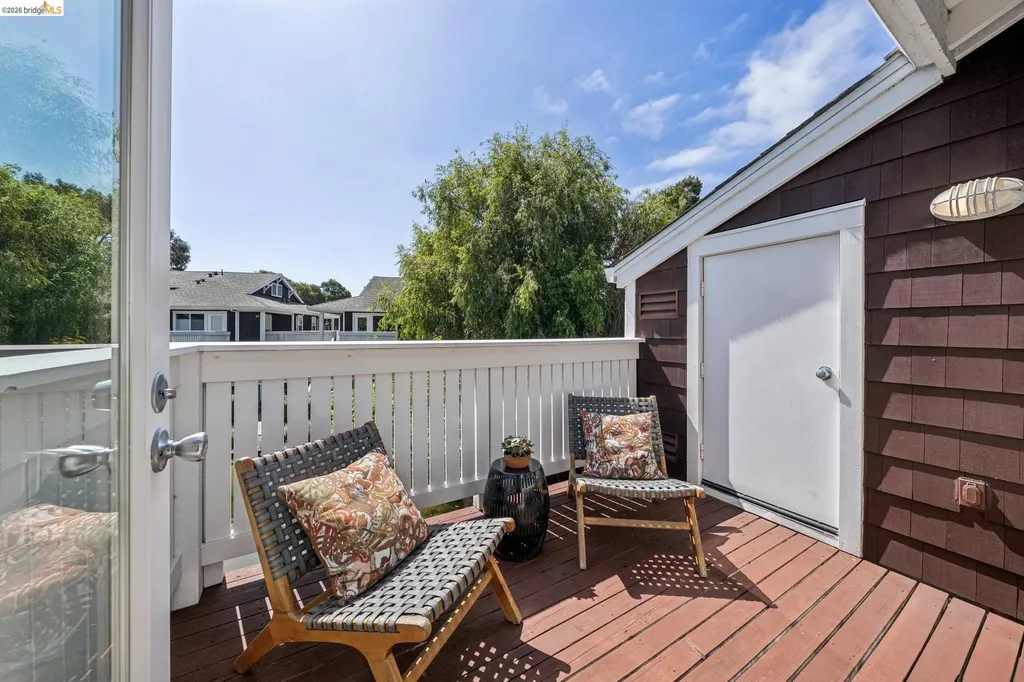154 Marina Lakes Drive Richmond CA 94804