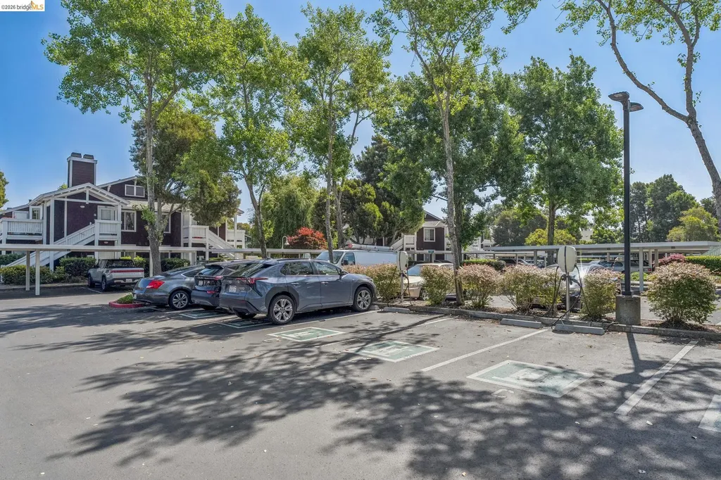 154 Marina Lakes Drive Richmond CA 94804
