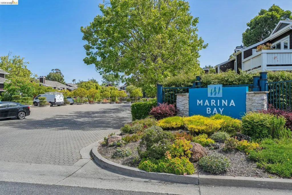154 Marina Lakes Drive Richmond CA 94804