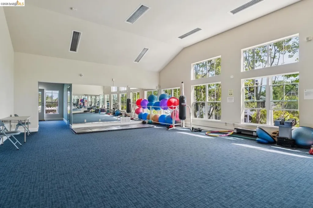 154 Marina Lakes Drive Richmond CA 94804