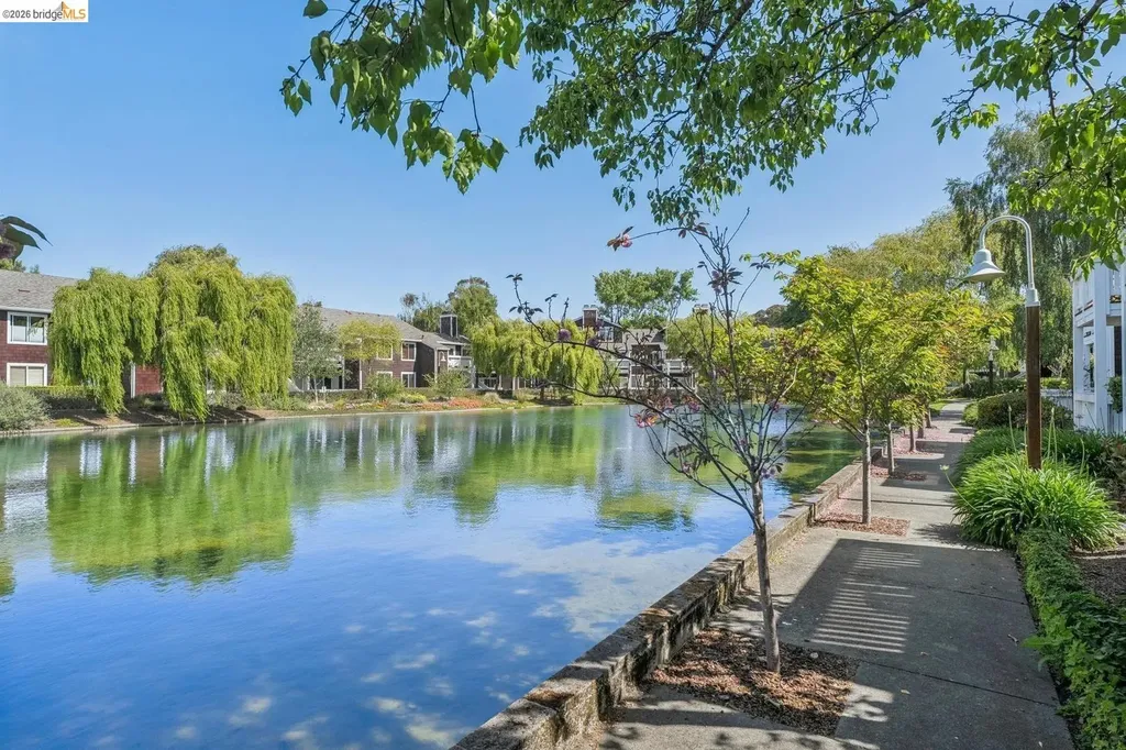 154 Marina Lakes Drive Richmond CA 94804