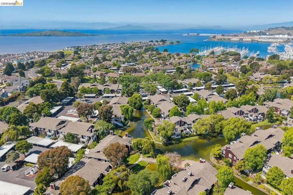 154 Marina Lakes Drive Richmond CA 94804