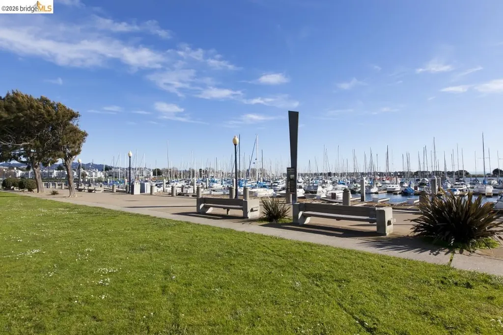 154 Marina Lakes Drive Richmond CA 94804