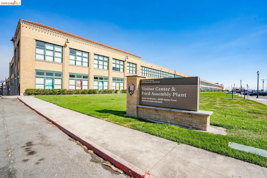 154 Marina Lakes Drive Richmond CA 94804