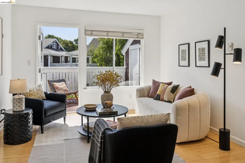 154 Marina Lakes Drive Richmond CA 94804