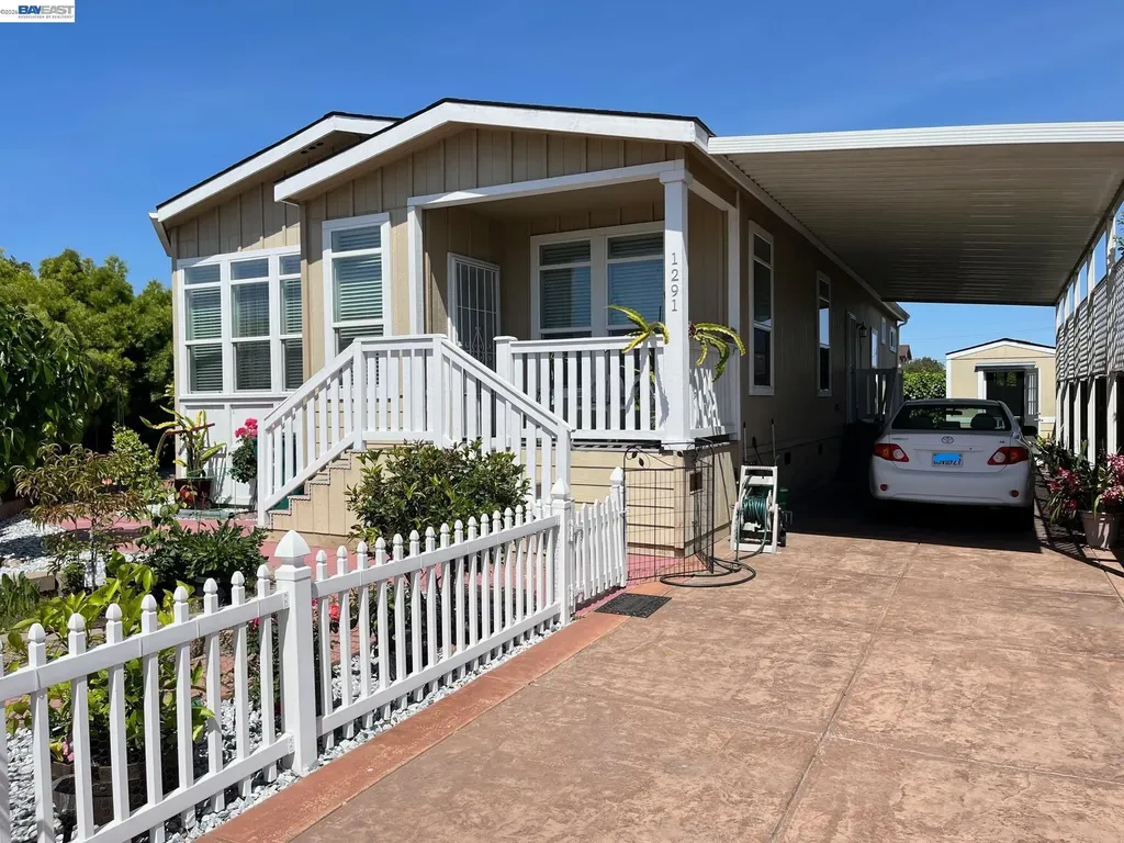 1291 Sussex Way Hayward CA 94544