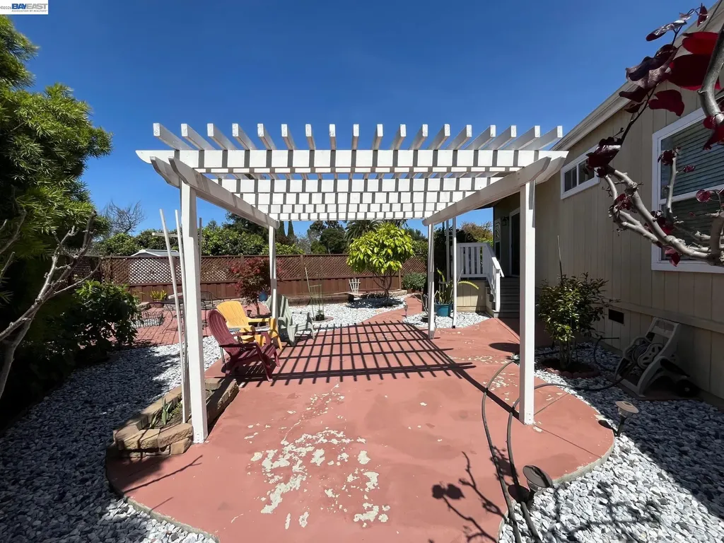 1291 Sussex Way Hayward CA 94544
