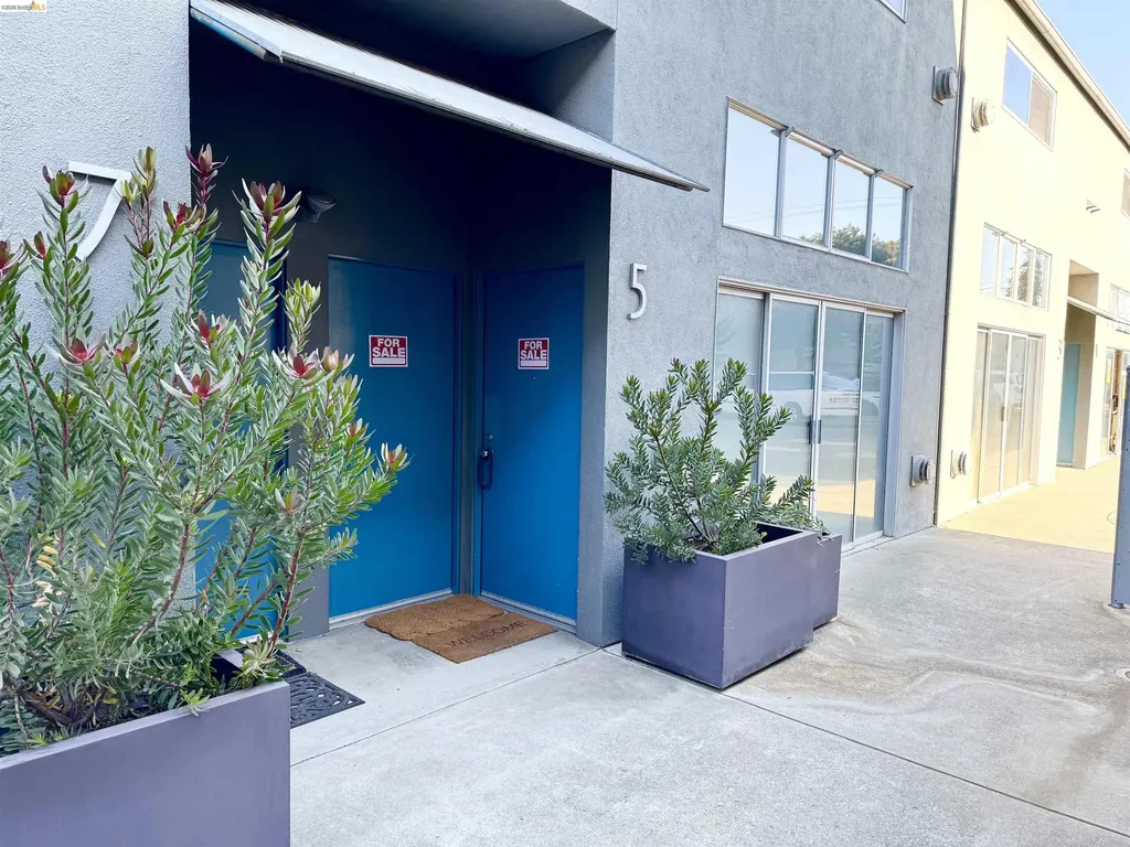 1450 4th Street #5 Berkeley CA 94710
