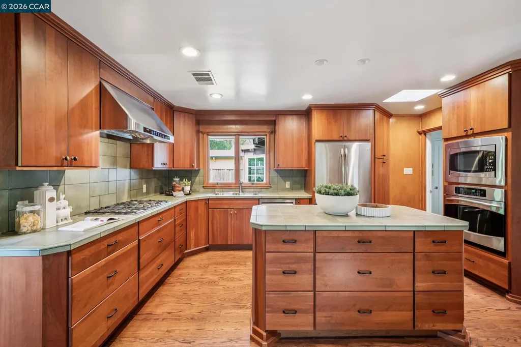 3375 Freeman Road Lafayette CA 94595
