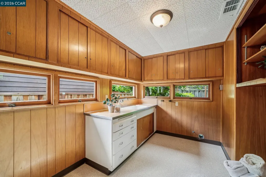 3375 Freeman Road Lafayette CA 94595