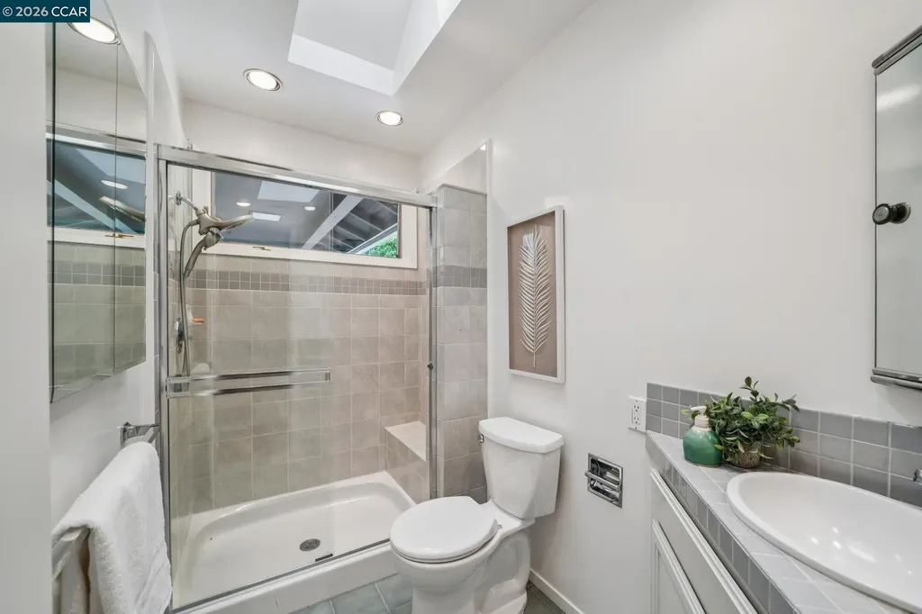 3375 Freeman Road Lafayette CA 94595