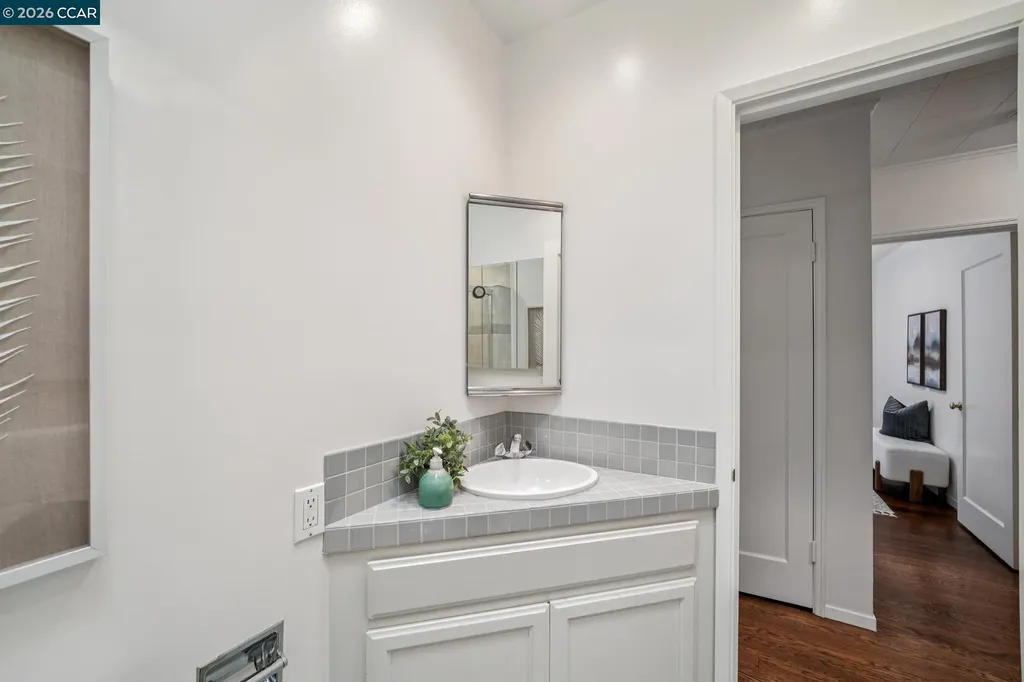 3375 Freeman Road Lafayette CA 94595