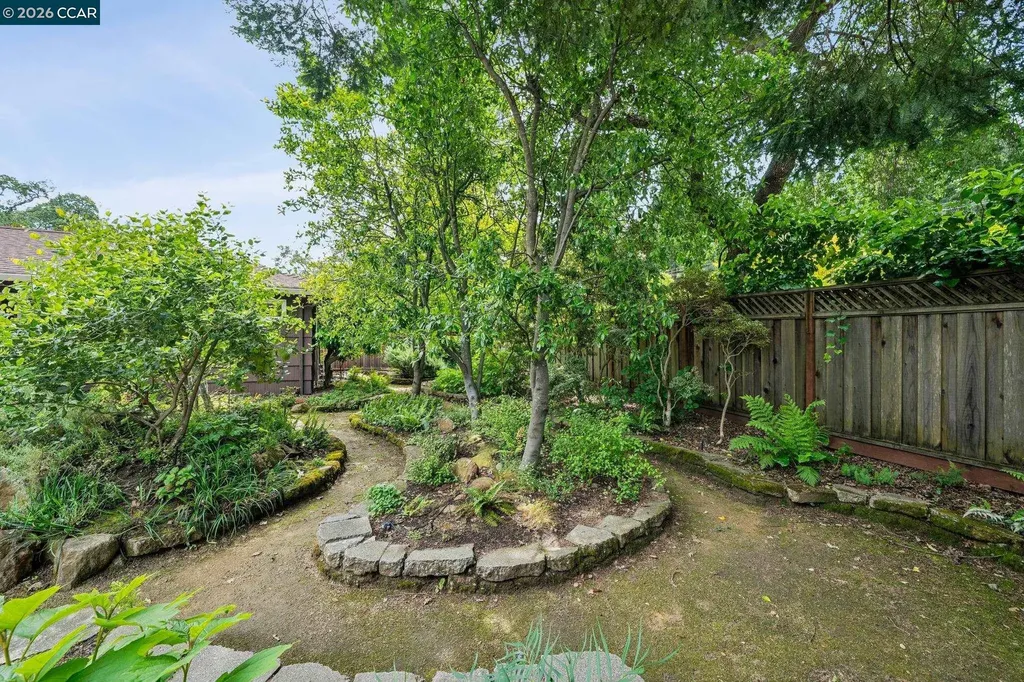 3375 Freeman Road Lafayette CA 94595