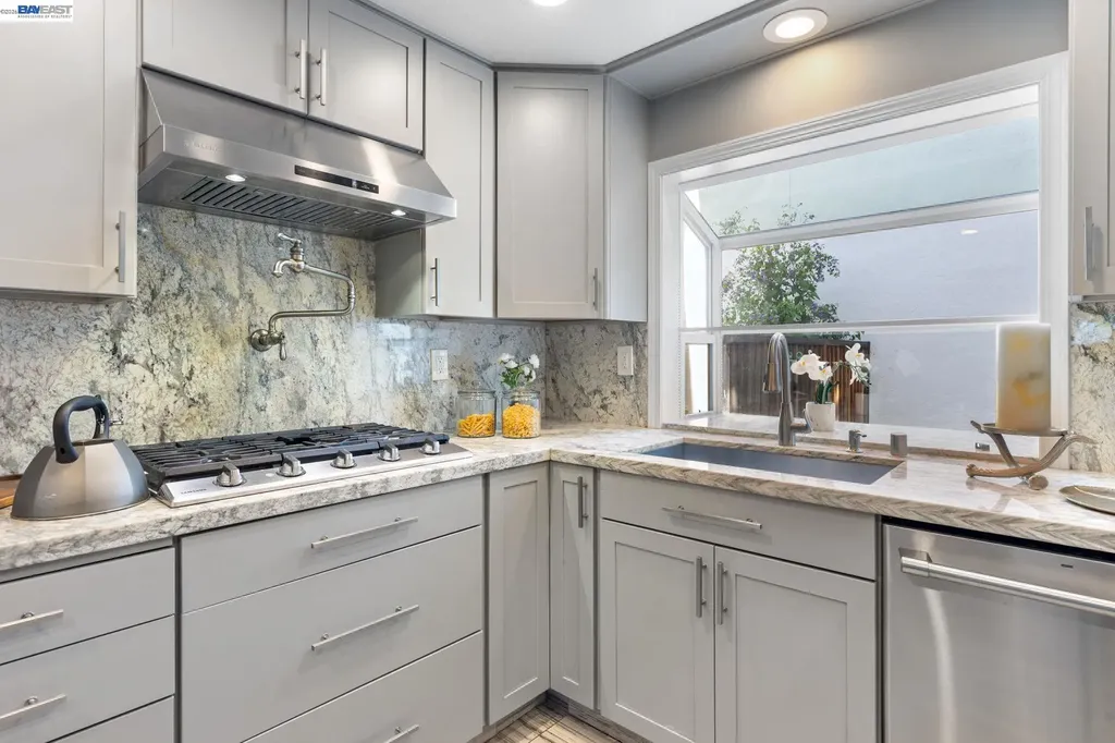38646 Aurora Terrace Fremont CA 94536