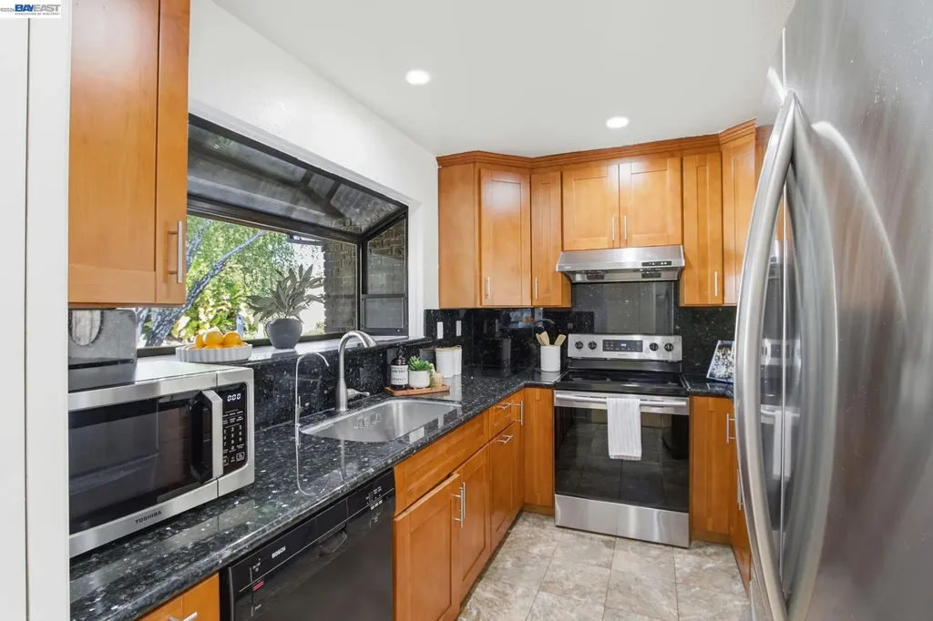 6010 Peppertree Court Newark CA 94560