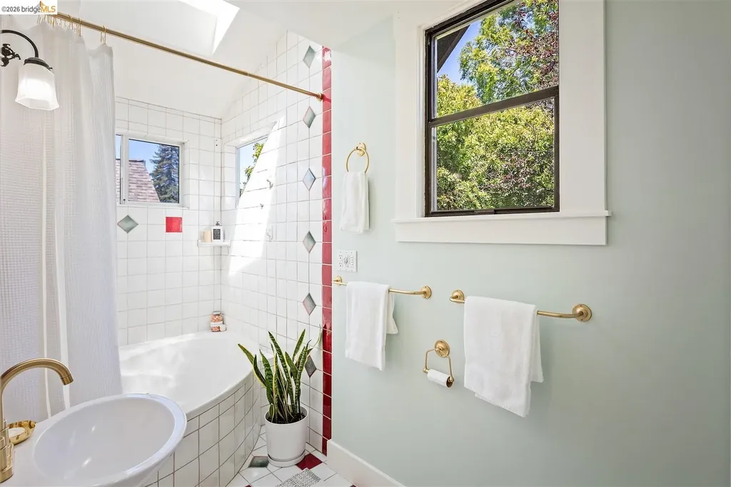 1545 Josephine Street Berkeley CA 94703