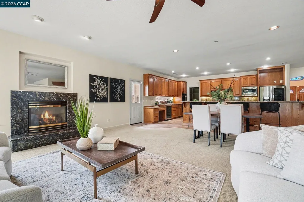 5666 Oakmont Court Discovery Bay CA 94505