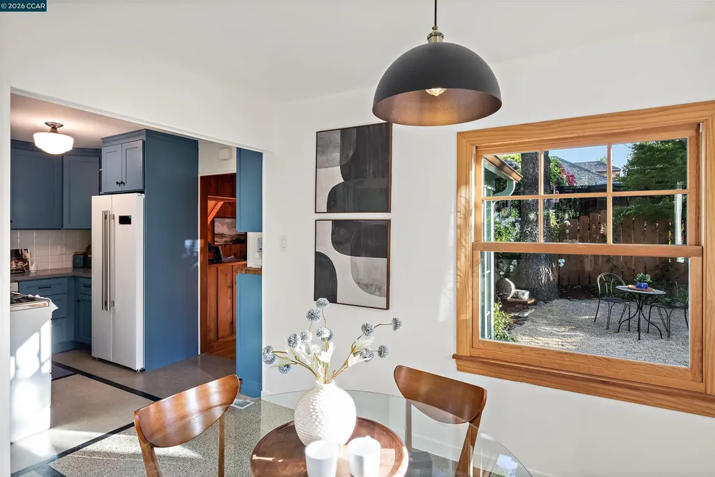 3754 Enos Avenue Oakland CA 94619